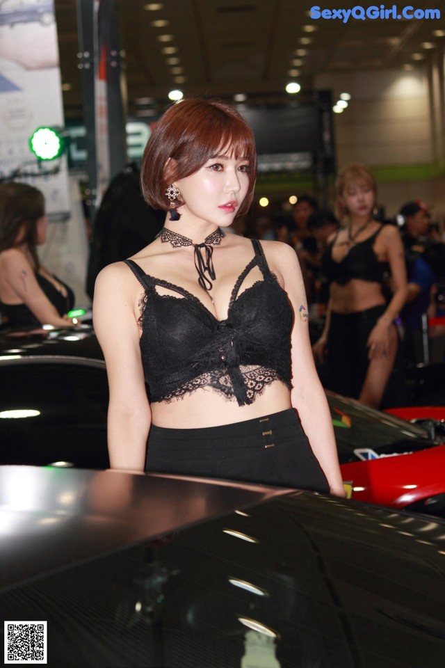 Han Ga Eun's beauty at the 2017 Seoul Auto Salon exhibition (223 photos) No.8e0a9d