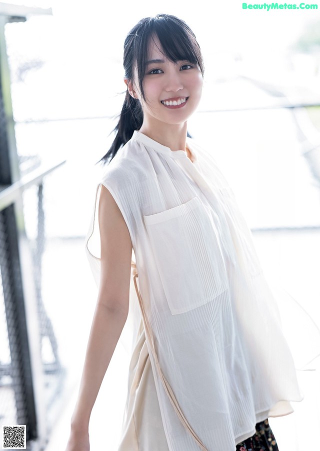 Haruka Kaki 賀喜遥香, Young Jump 2022 No.32 (ヤングジャンプ 2022年32号) No.91be9e